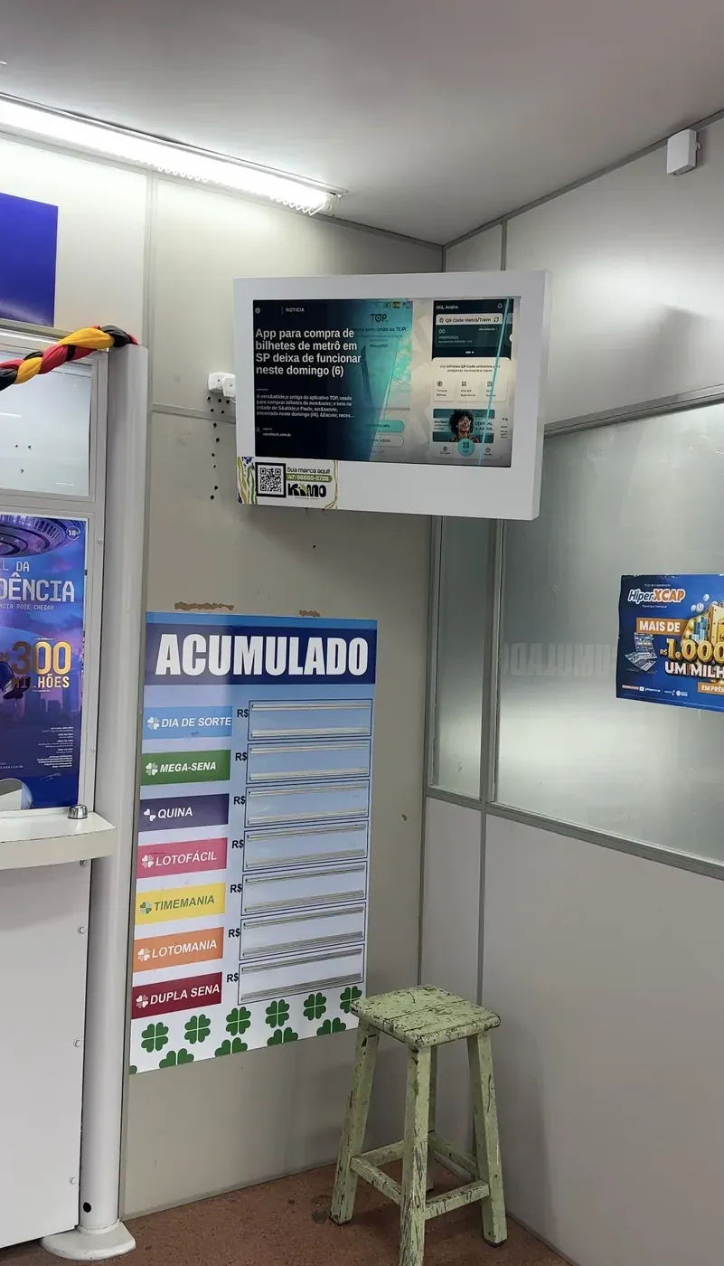 Tela da KIMO instalada na Lotérica 5 Estrelas, em São Bento do Sul